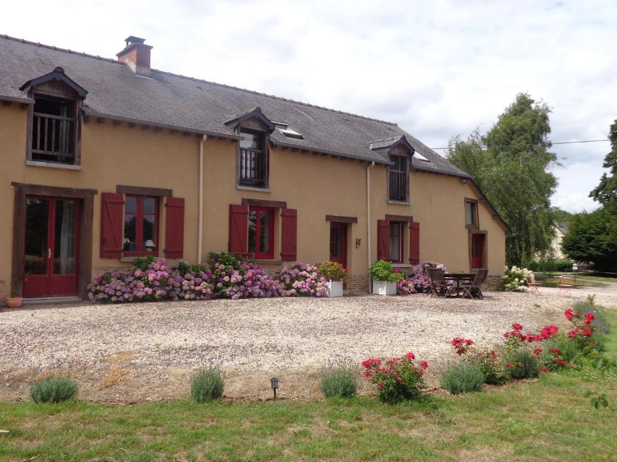 Chambres D'Hotes Domaine Du Bois-Basset Saint-Onen-la-Chapelle Екстериор снимка
